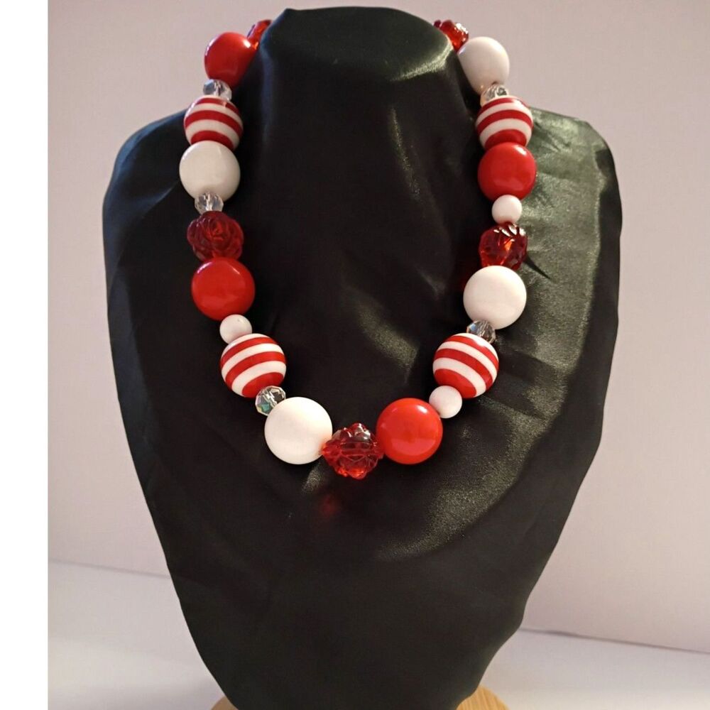 Chunky Bubblegum Necklace with Red, White and Striped beads of Different Sizes